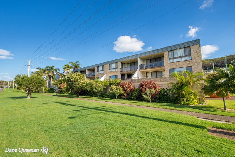 13/38 Marine Drive FINGAL BAY 2