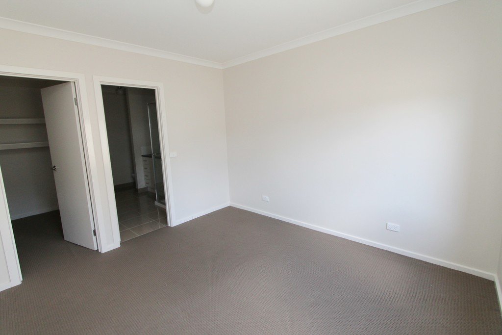 133A Canadian Lakes Boulevard CANADIAN 5