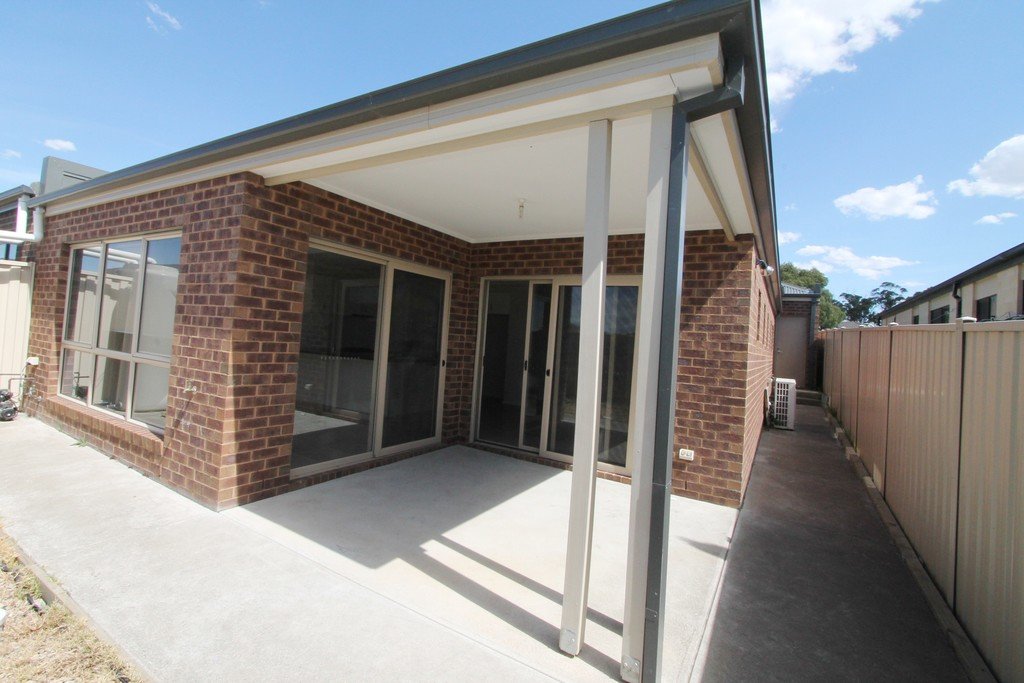 133A Canadian Lakes Boulevard CANADIAN 18