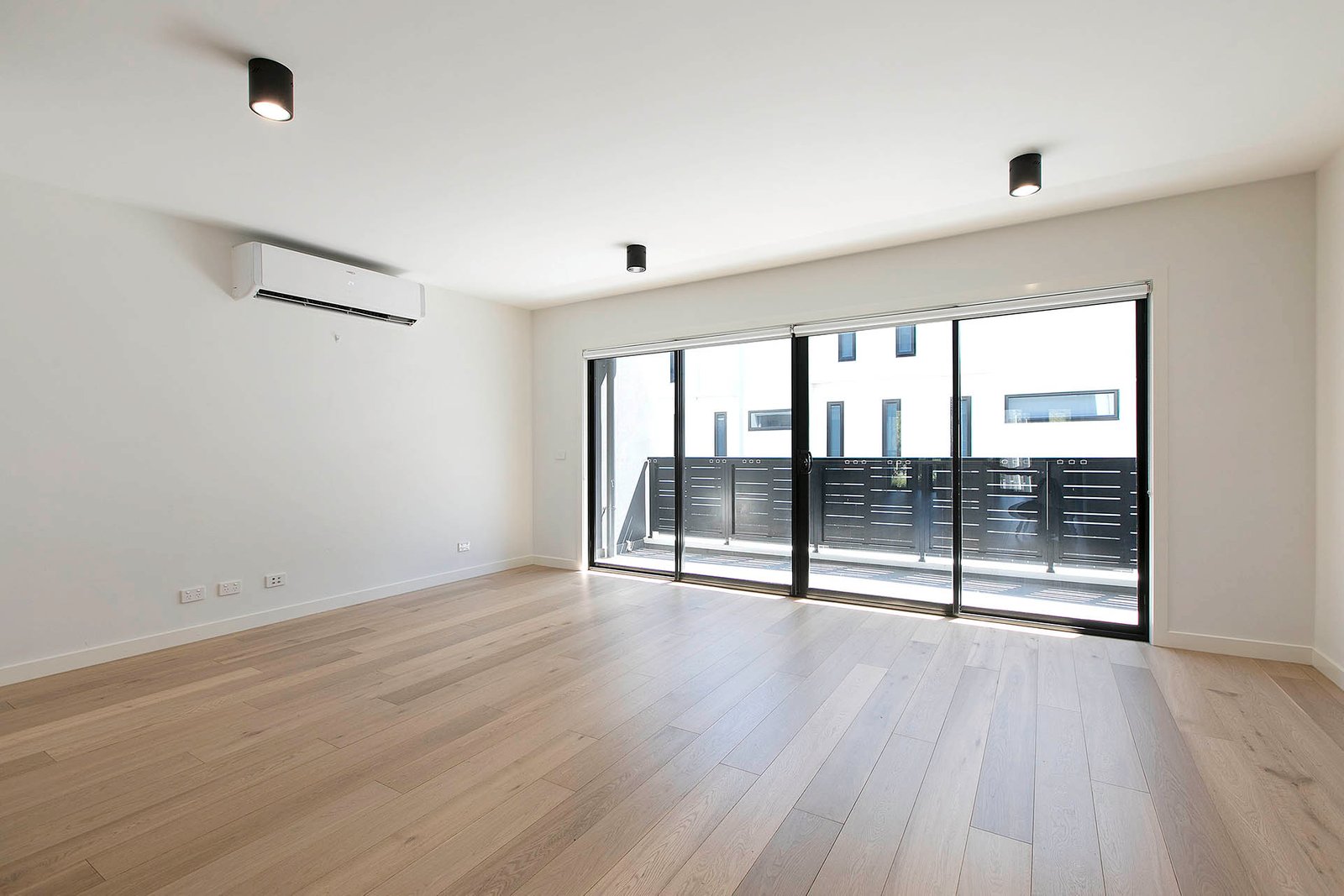 Gallery: 133D McDonald Street