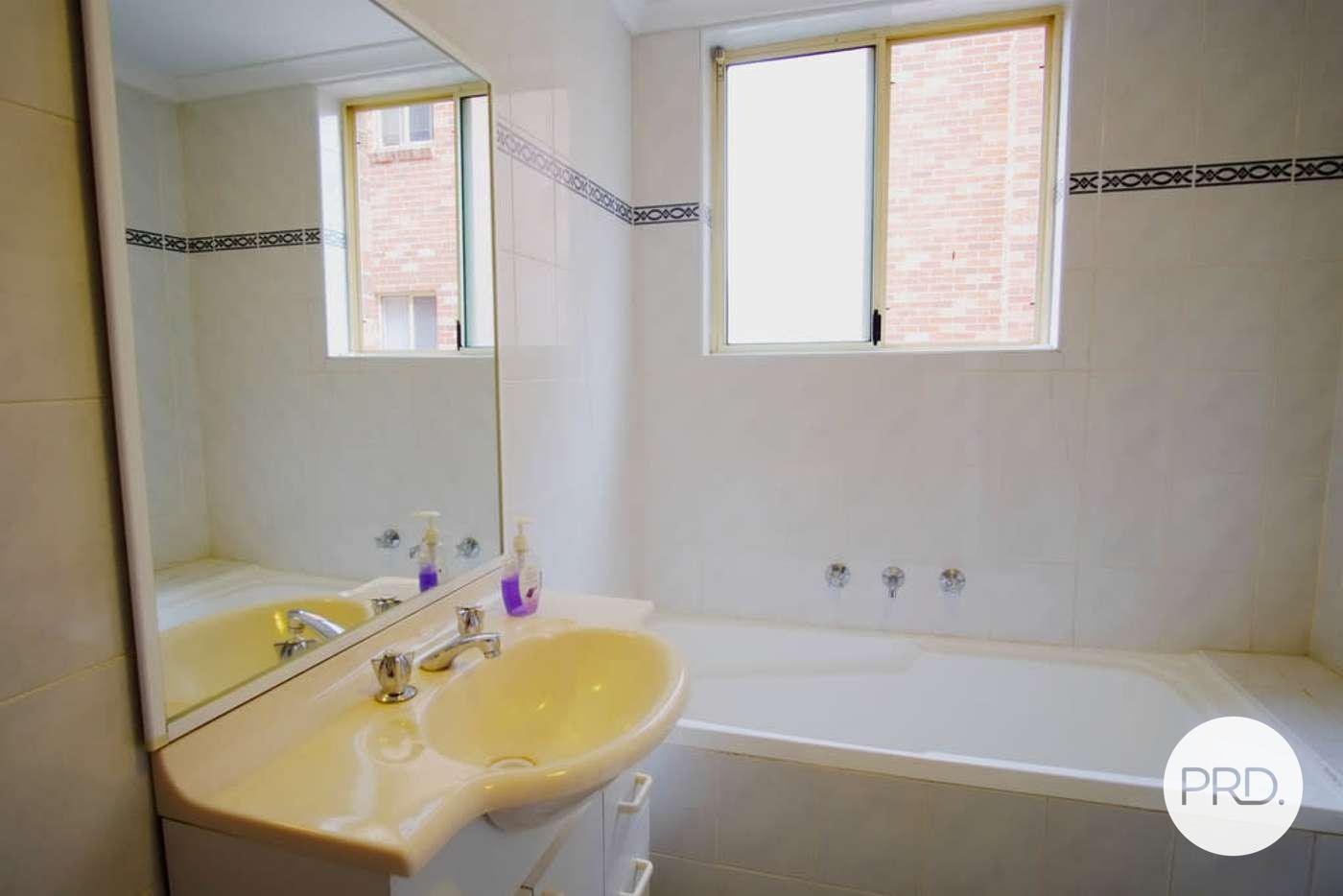 1/34-38 Martin Place MORTDALE 6