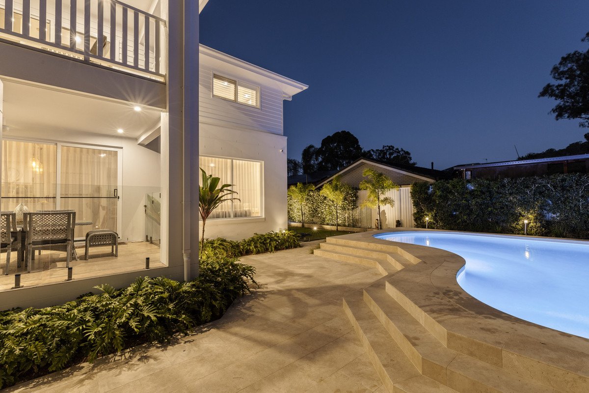 134 Acanthus Avenue BURLEIGH WATERS 27