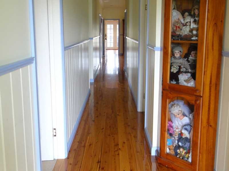 134 Albury Street TUMBARUMBA 17