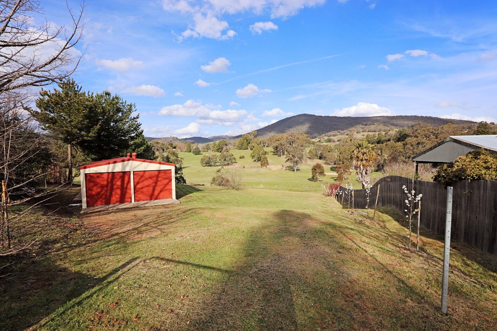 134 Batlow Road TUMBARUMBA 1