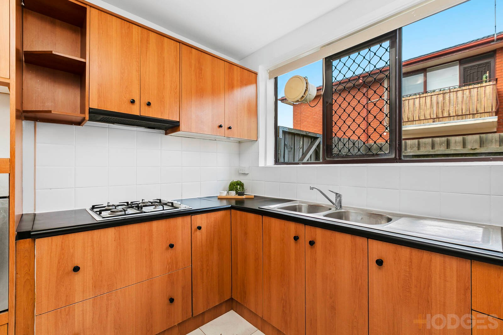 Gallery: 1/34 Bishop Street