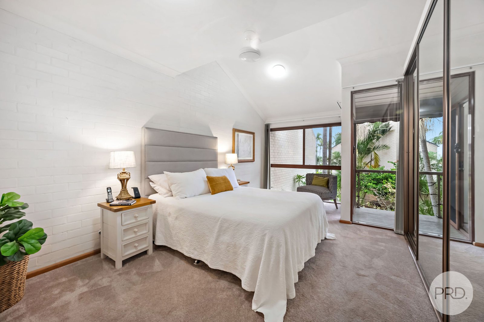 13/4 Cromarty Road SOLDIERS POINT 12