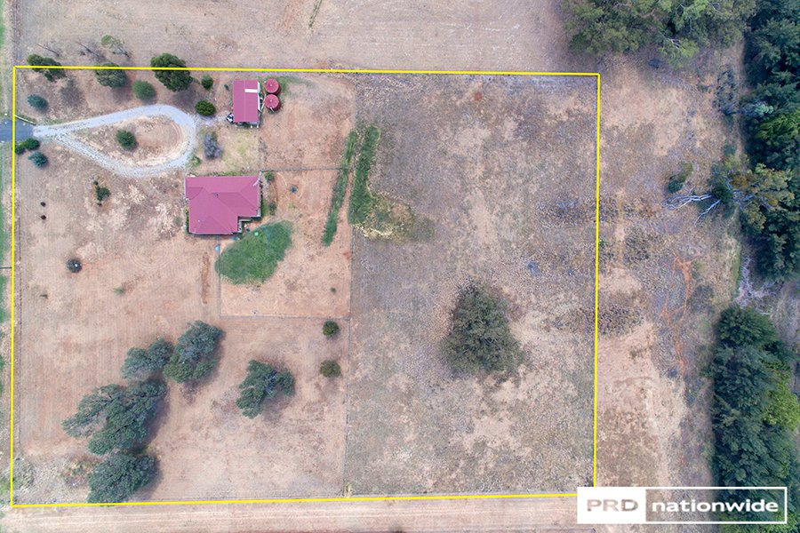 134 Elizabeth Drive TAMWORTH 9
