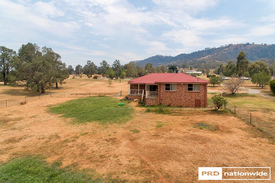 134 Elizabeth Drive TAMWORTH 13