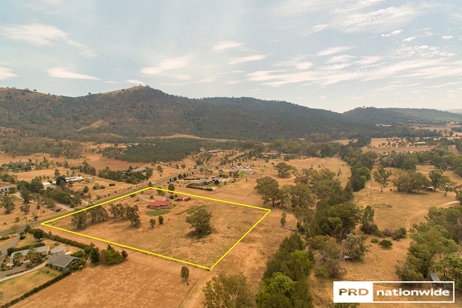 134 Elizabeth Drive TAMWORTH 19