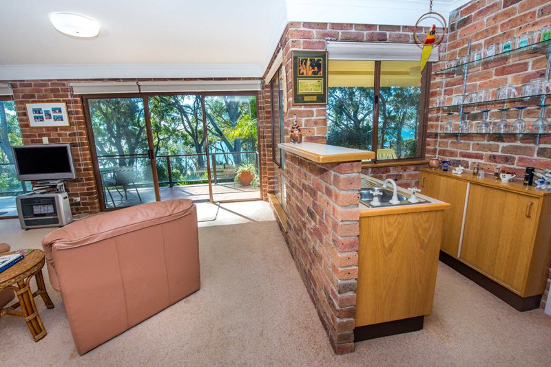 1/34 Gloucester Street NELSON BAY 12