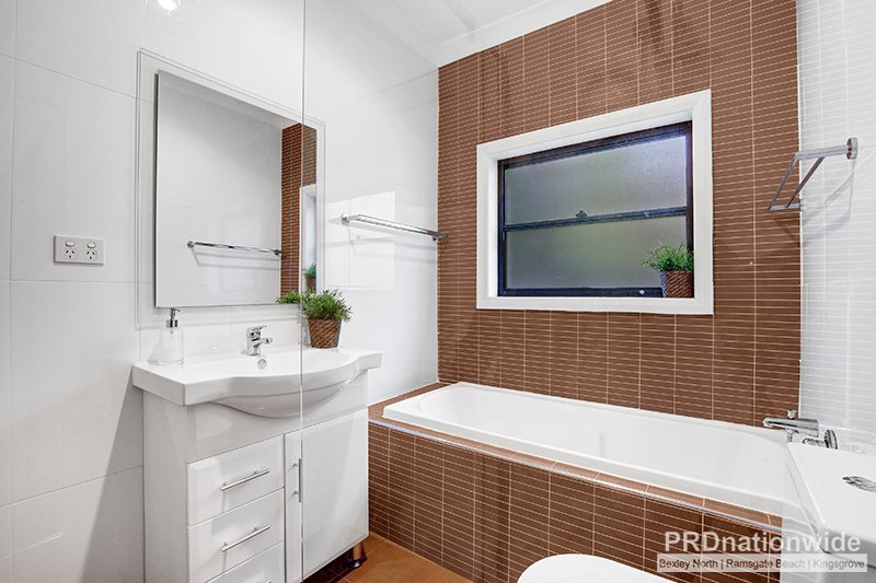 134 Karne Street ROSELANDS 7