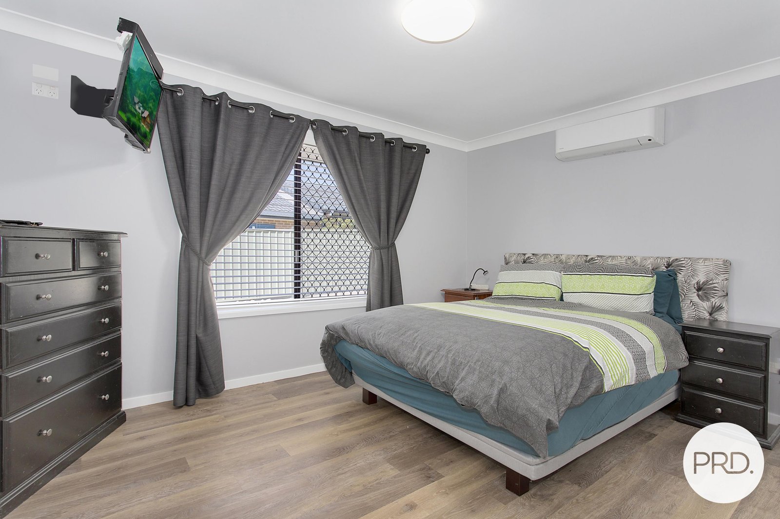 1/34 Lake Street LAURIETON 8
