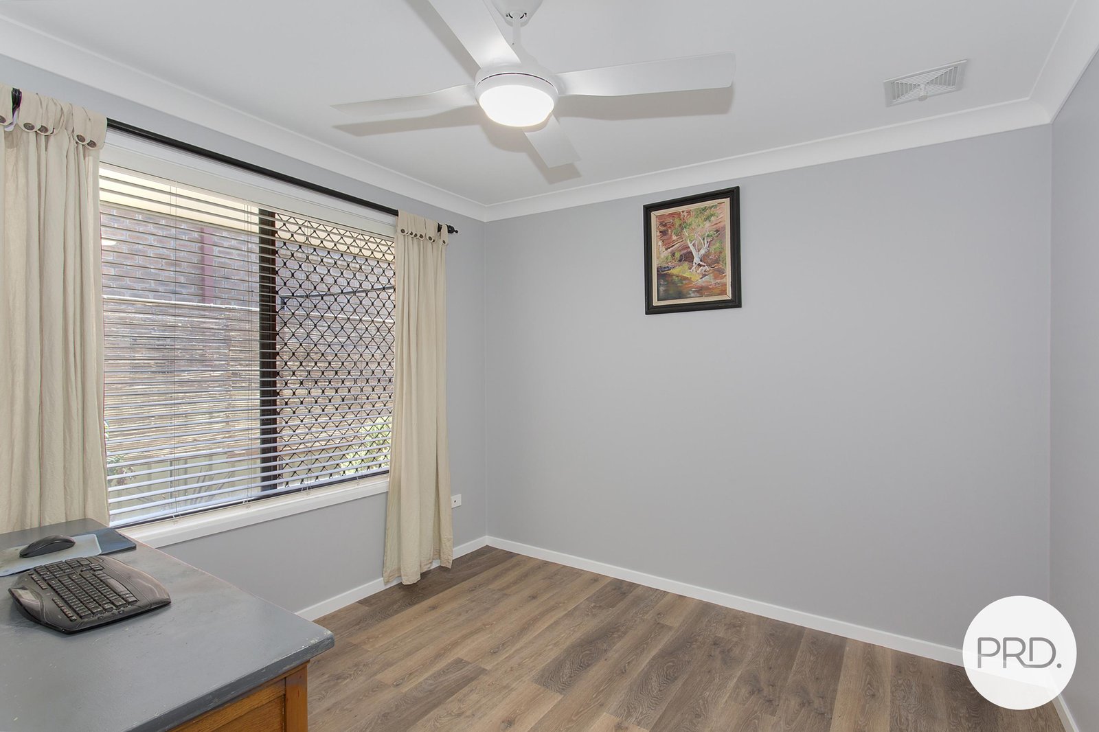 1/34 Lake Street LAURIETON 9