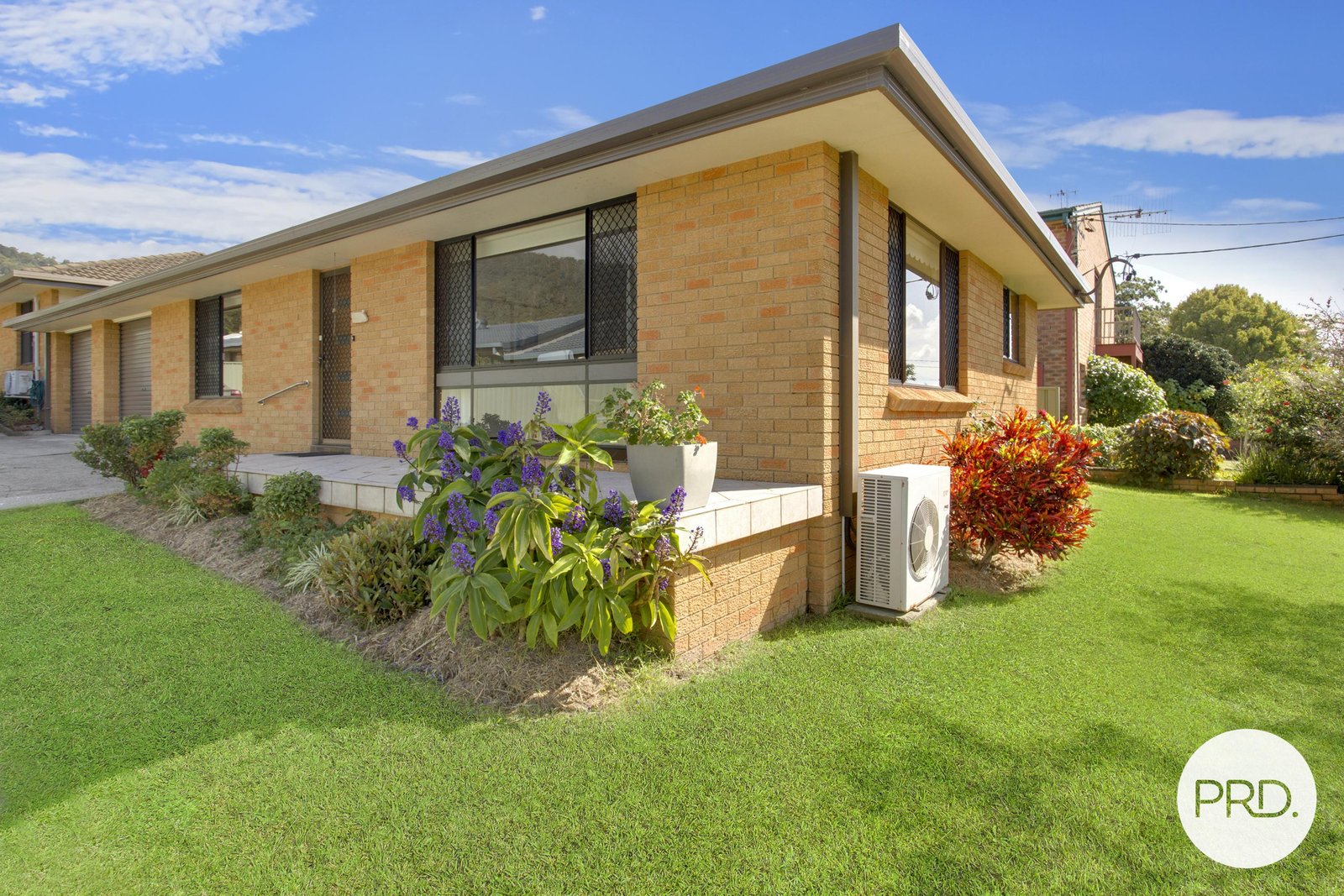 1/34 Lake Street LAURIETON 12