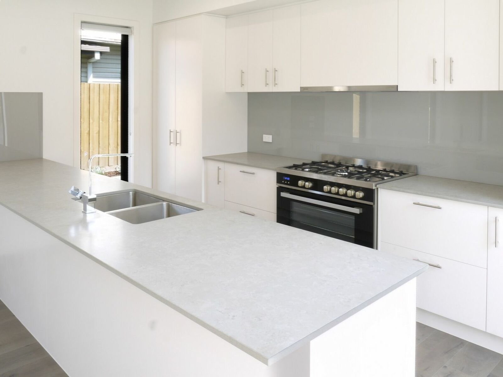 Gallery: 1/34 Matthieson Street