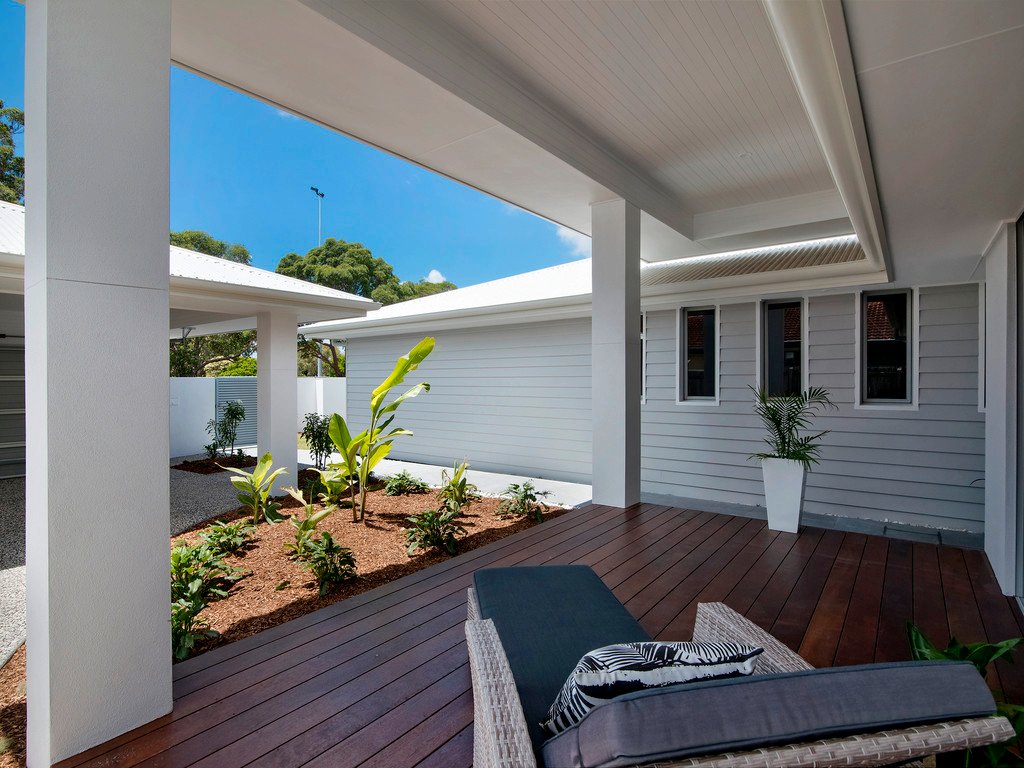 134 Melaleuca Drive PALM BEACH 15