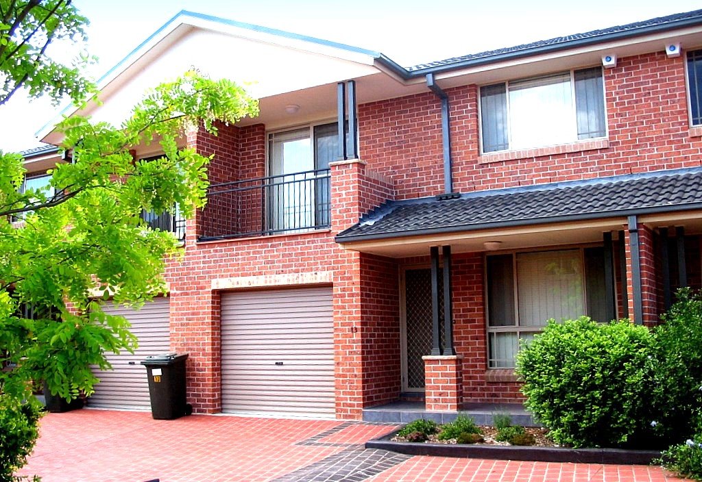 13/4 Myall Road CASULA 1