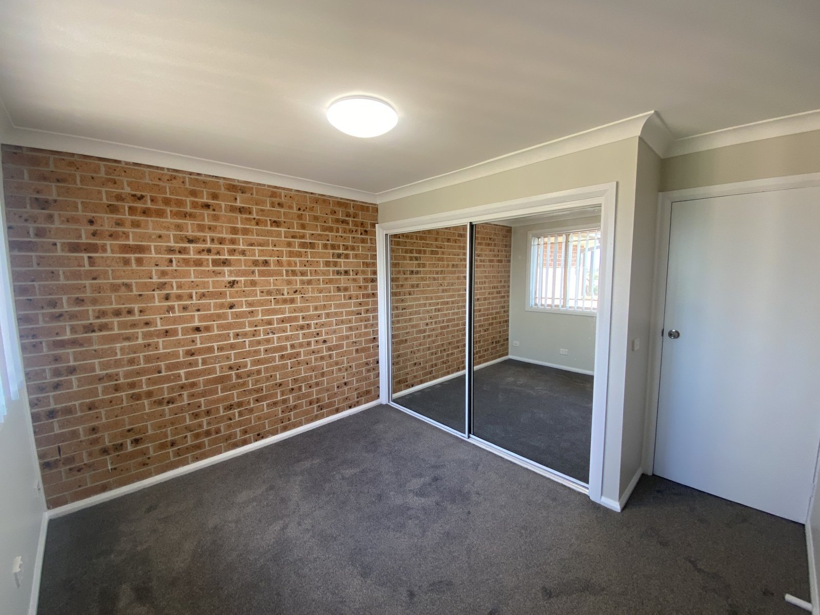 13/4 Myall Road CASULA 7