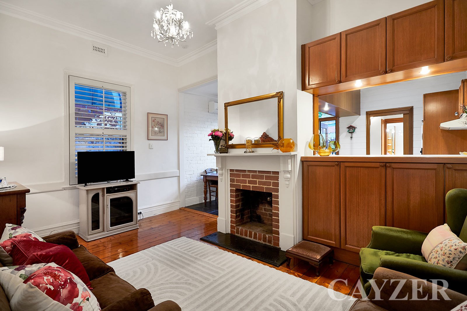Gallery: 134 Neville Street