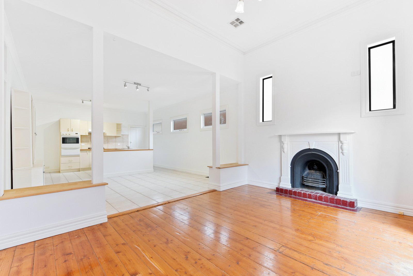 Gallery: 1/34 Queens Avenue