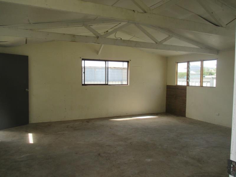 134 Robert Street TAMWORTH 8