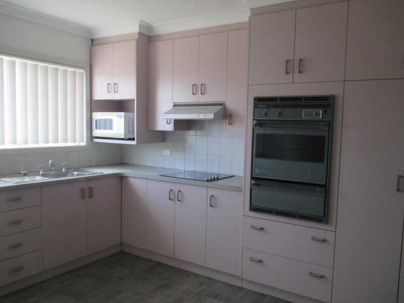 134 Robert Street TAMWORTH 2