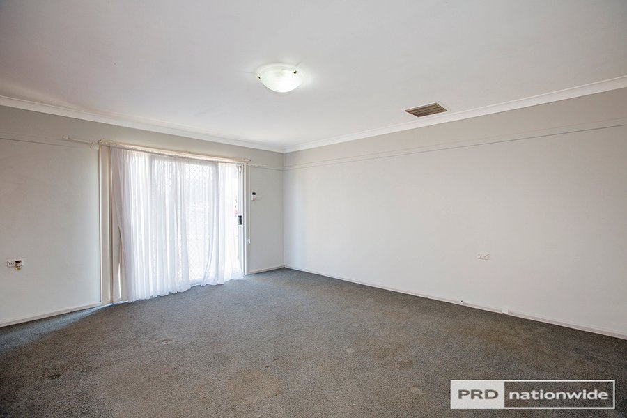 134 Robert Street TAMWORTH 5