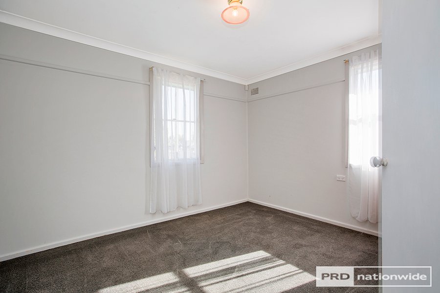 134 Robert Street TAMWORTH 6