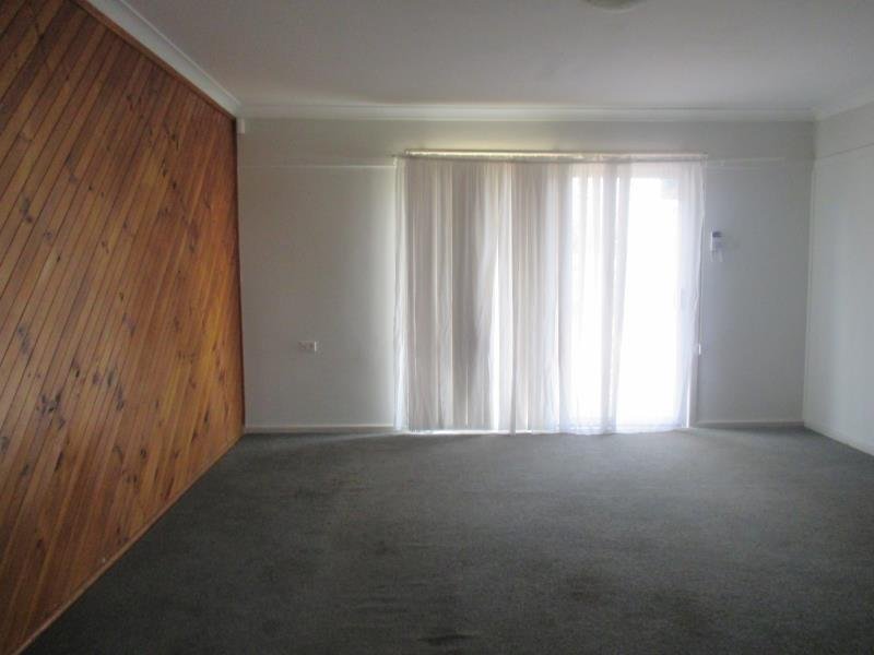 134 Robert Street TAMWORTH 4