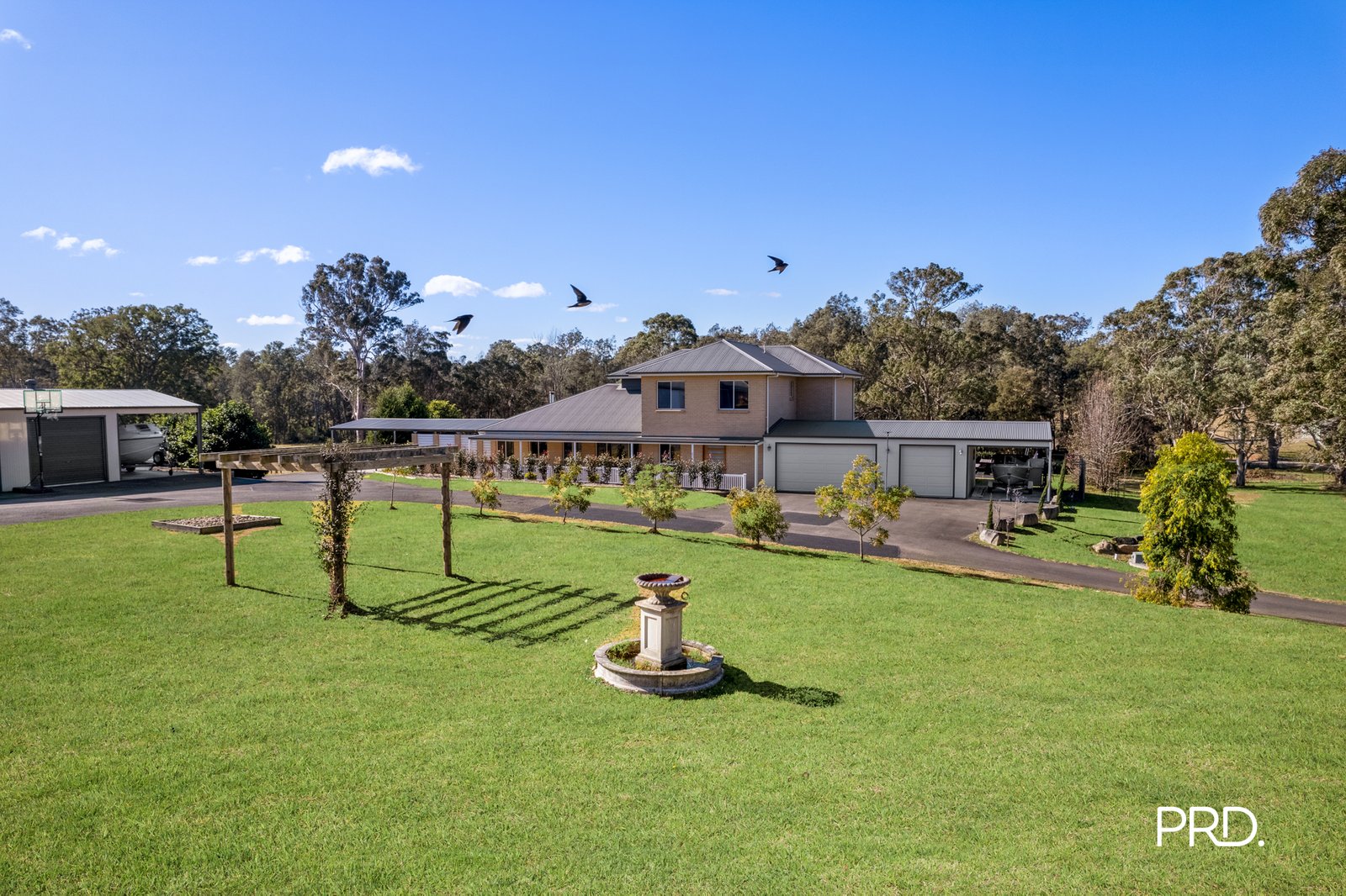 134 Roscrea Drive MULGOA 5