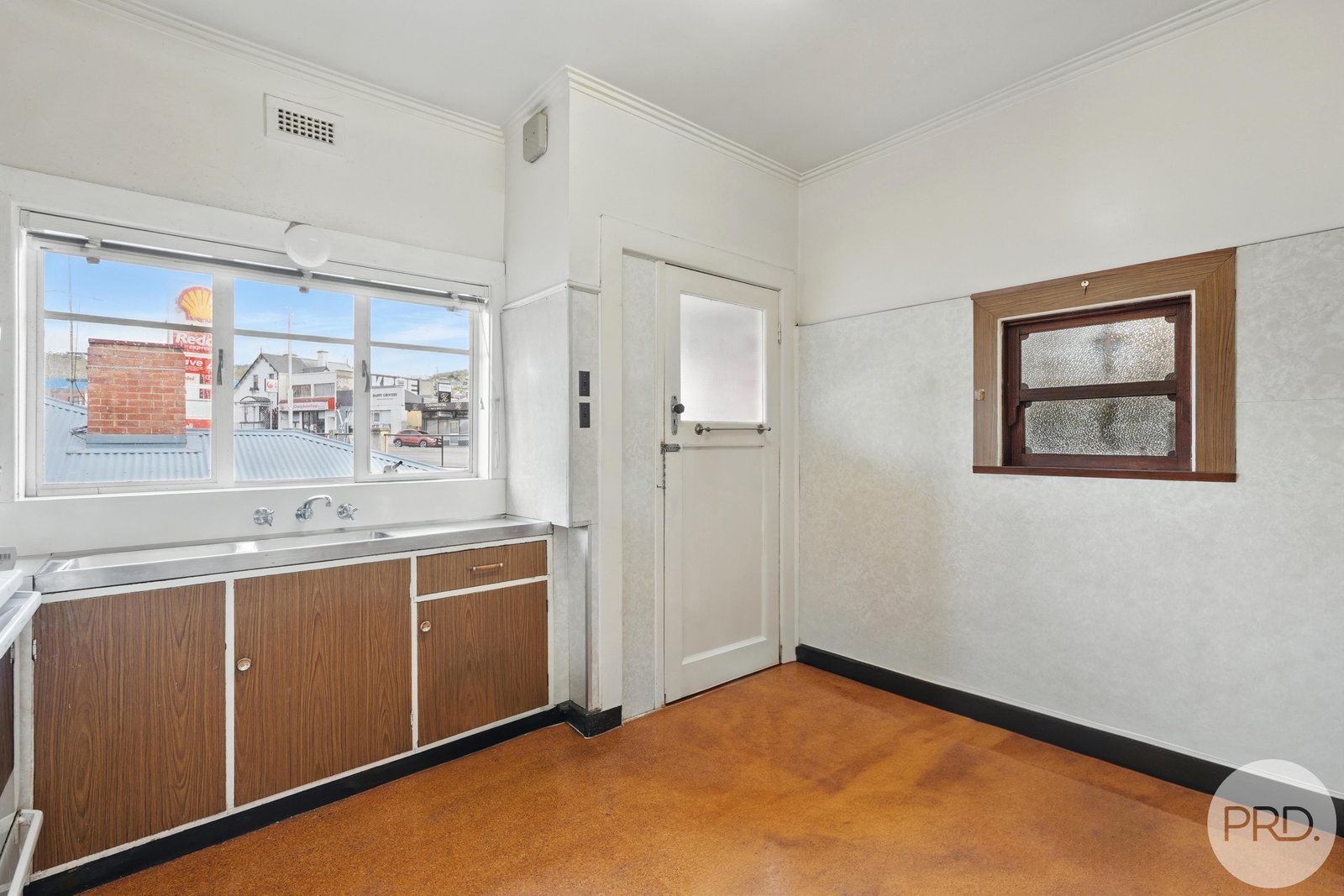 134 Sandy Bay Road SANDY BAY 10