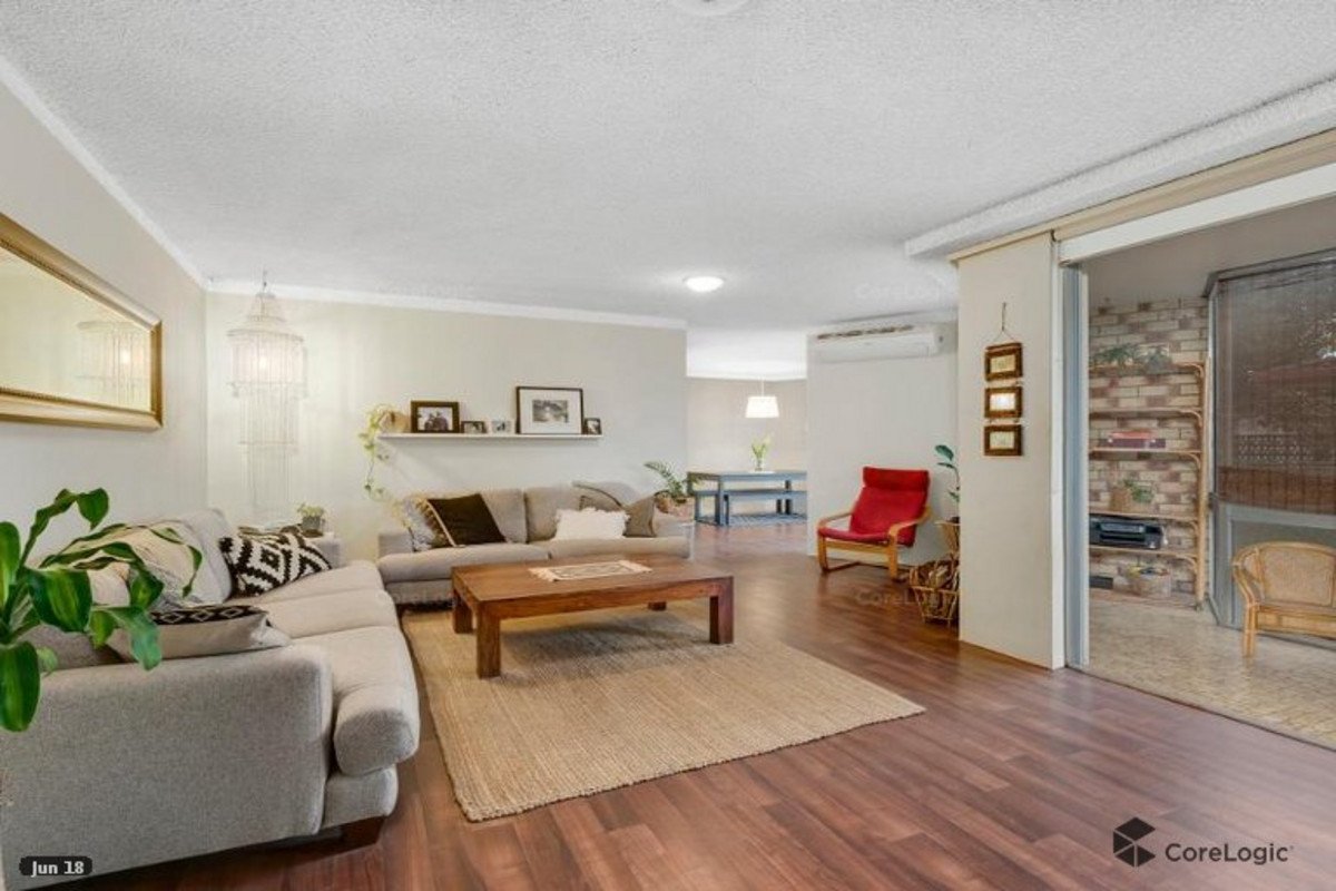 1/34 Seagull Avenue Mermaid Beach 1