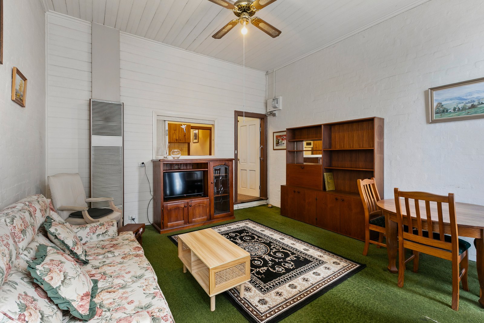 Gallery: 134 Stephen Street