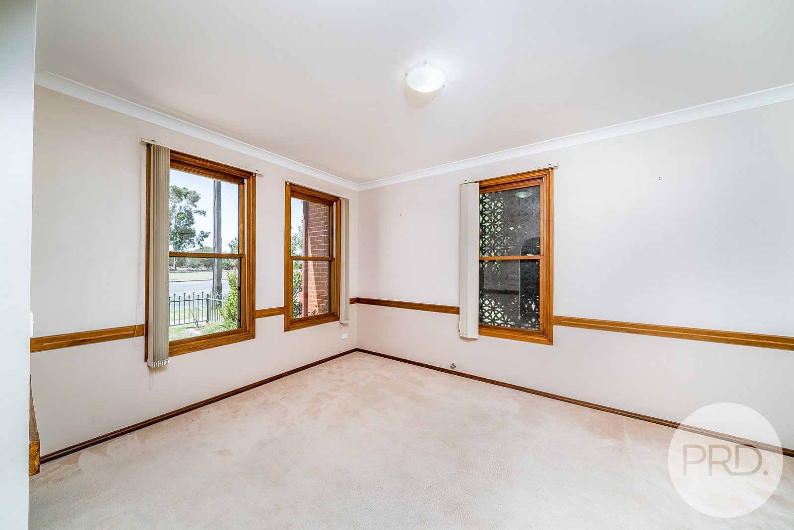 1/34 Travers Street WAGGA WAGGA 4