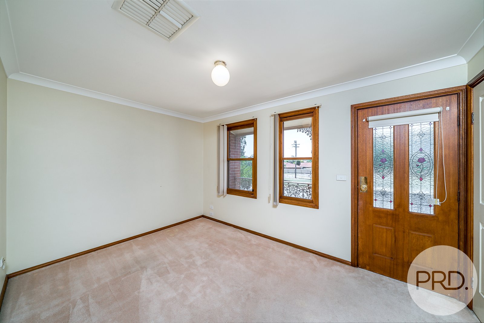 1/34 Travers Street WAGGA WAGGA 6