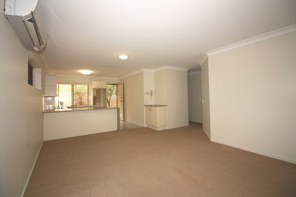 1/34 Wooloowin Avenue WOOLOOWIN 8