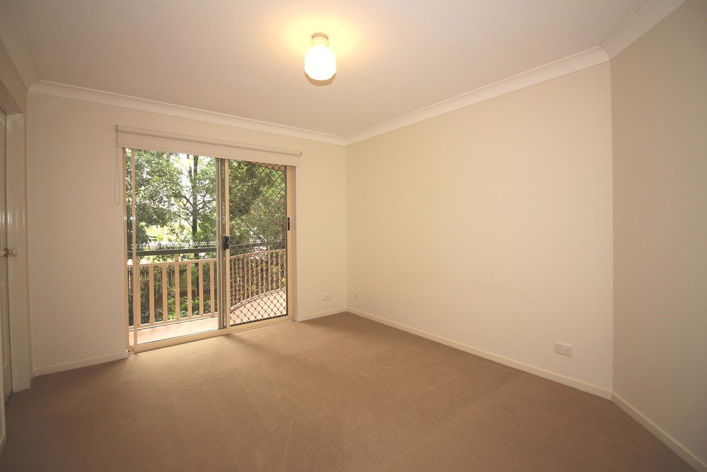 1/34 Wooloowin Avenue WOOLOOWIN 10