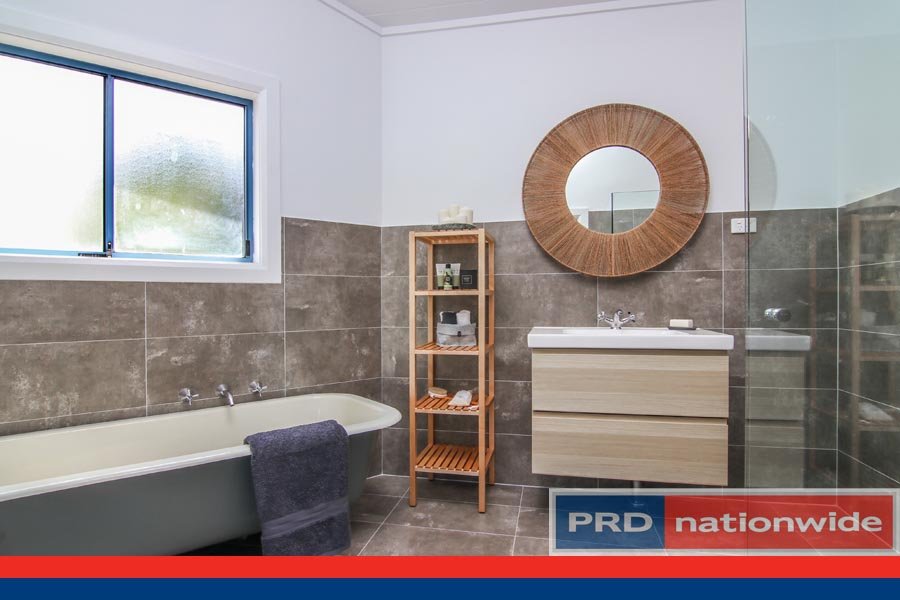 134 Woronora Parade OATLEY 12