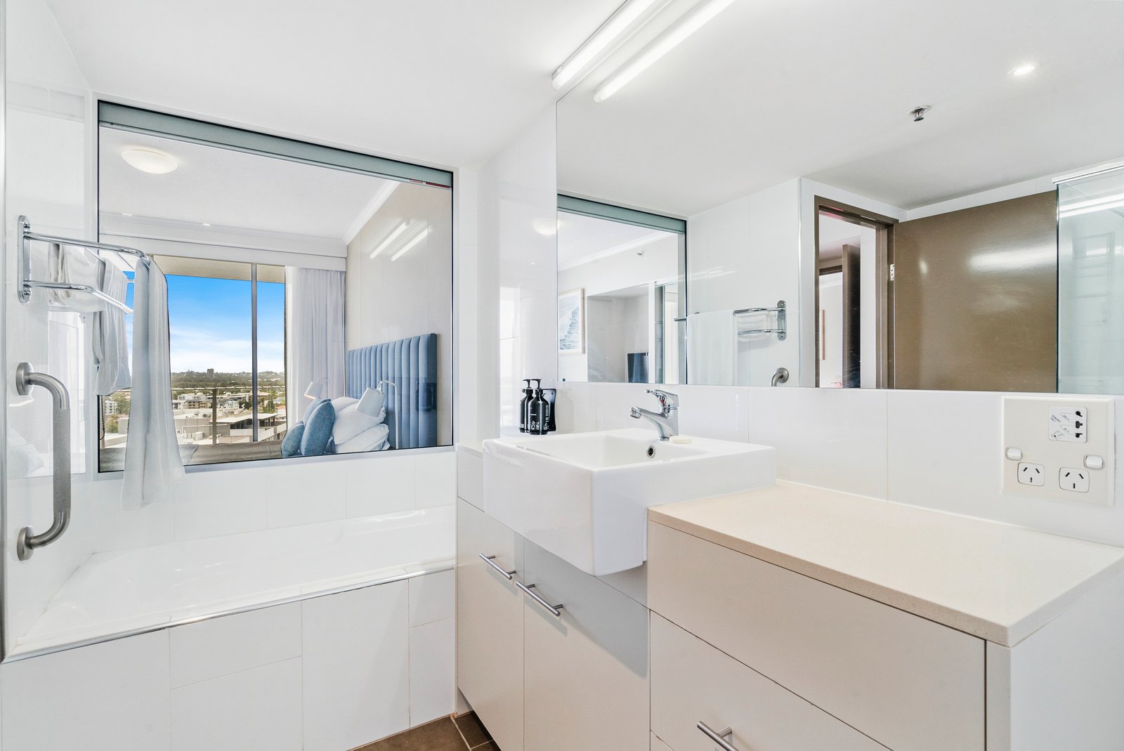 1340-1341/6-8 Stuart Street TWEED HEADS 7