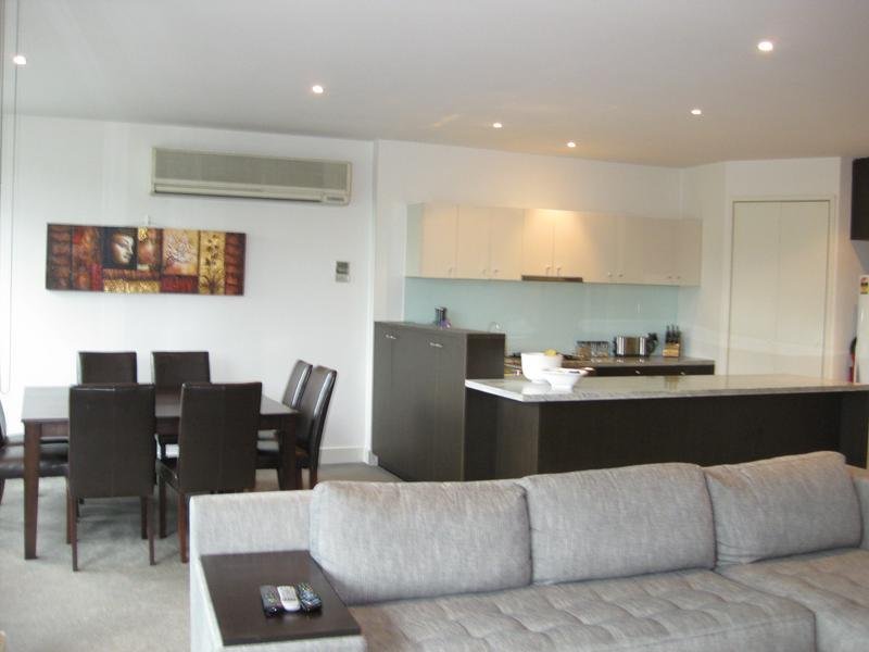 Gallery: 1/341-345 Moray Street