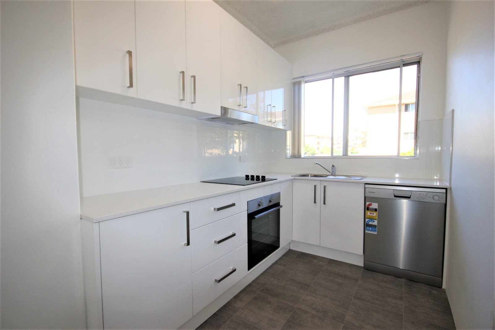 13/41 Baxter Avenue KOGARAH 2