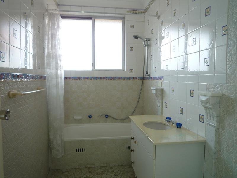 13/42 Gloucester Road HURSTVILLE 5