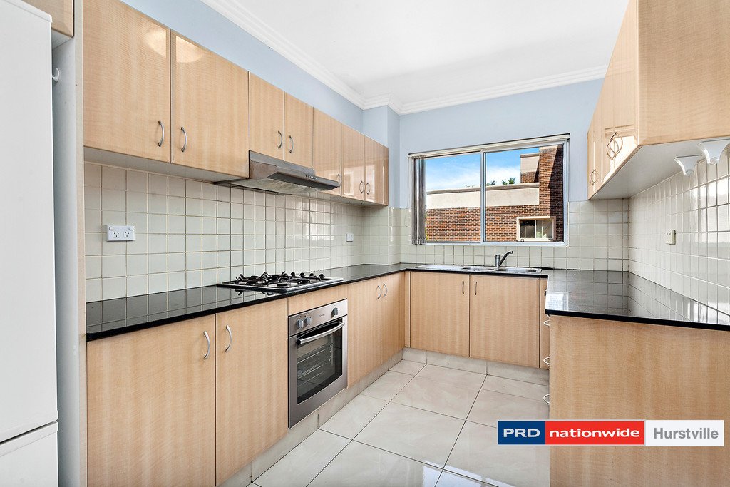 13/42 West Street HURSTVILLE 2