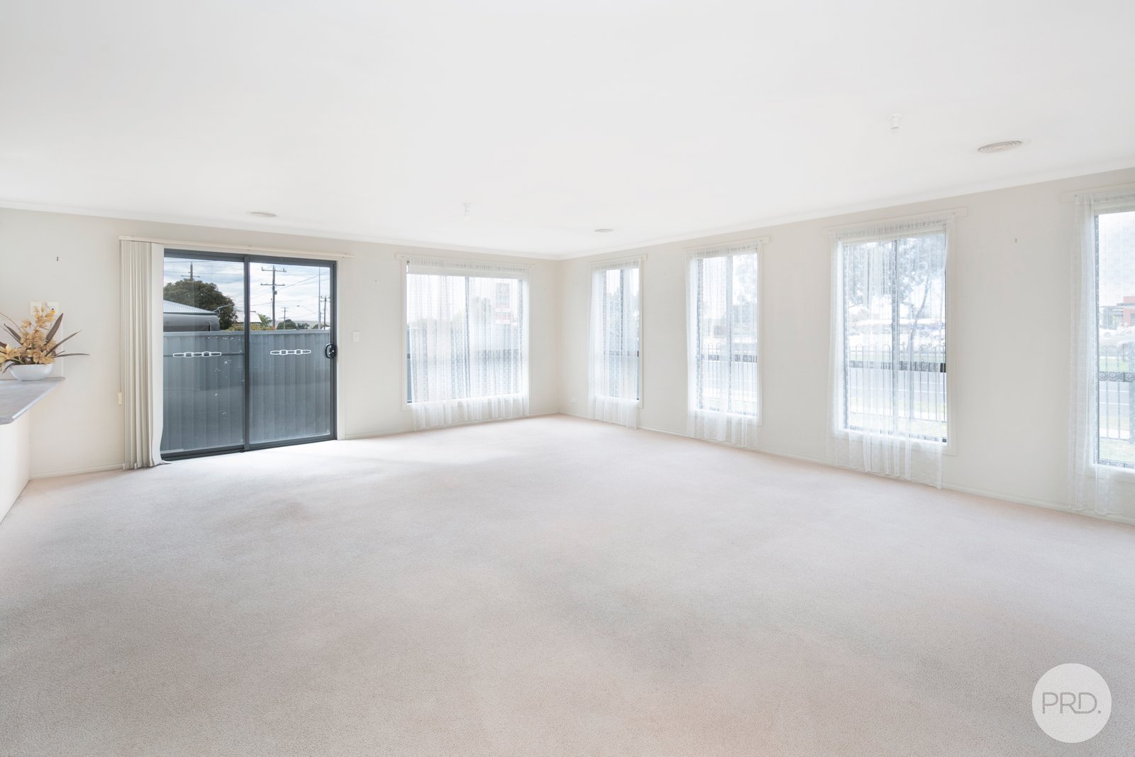 1/343 Gillies Street North WENDOUREE 10