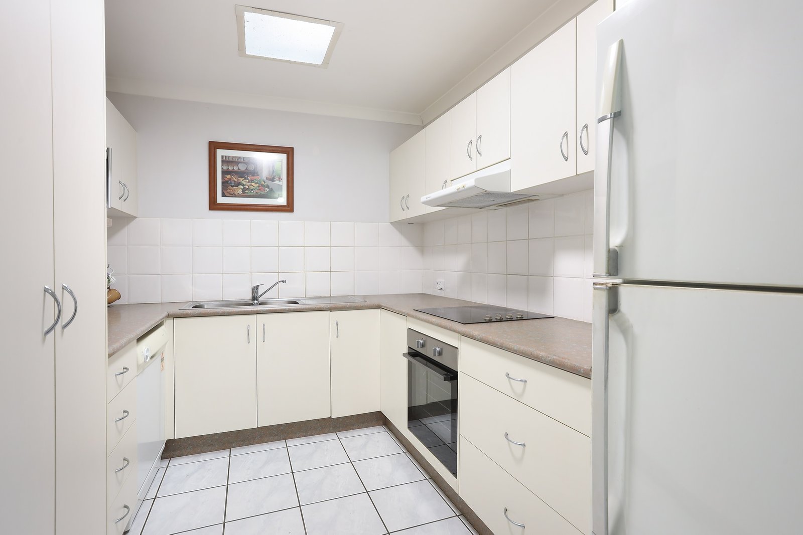 13/442 Pine Ridge Road COOMBABAH 5