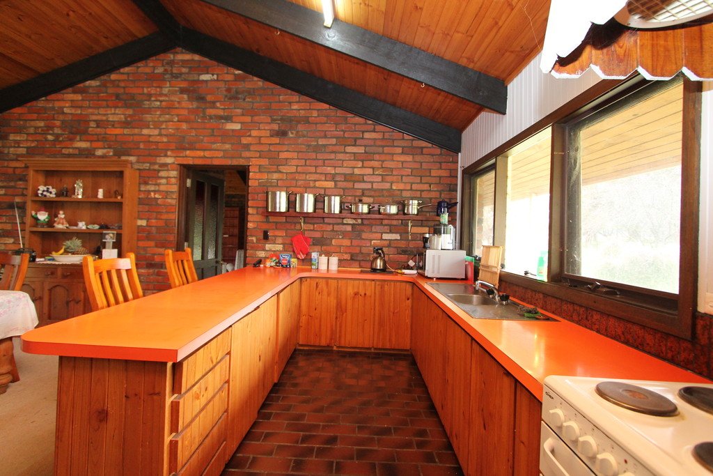 1346 Gillies Road CRESWICK 7