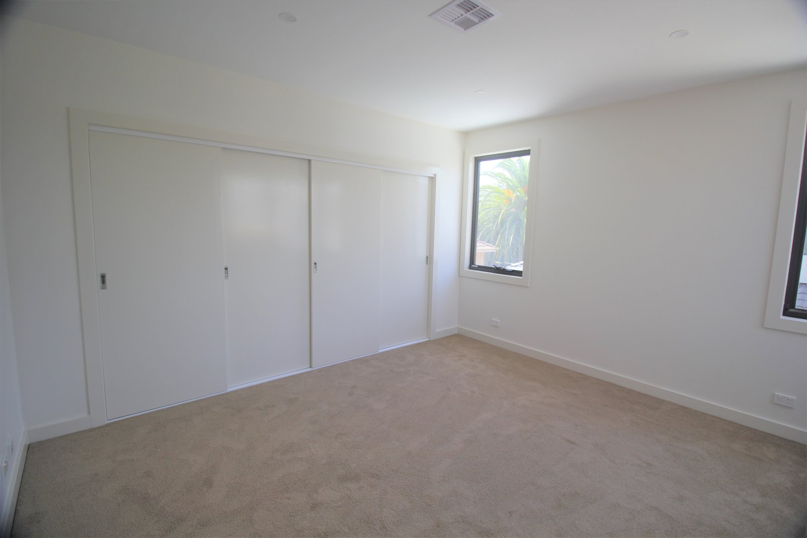 Gallery: 13/47-51 Evelyn Street