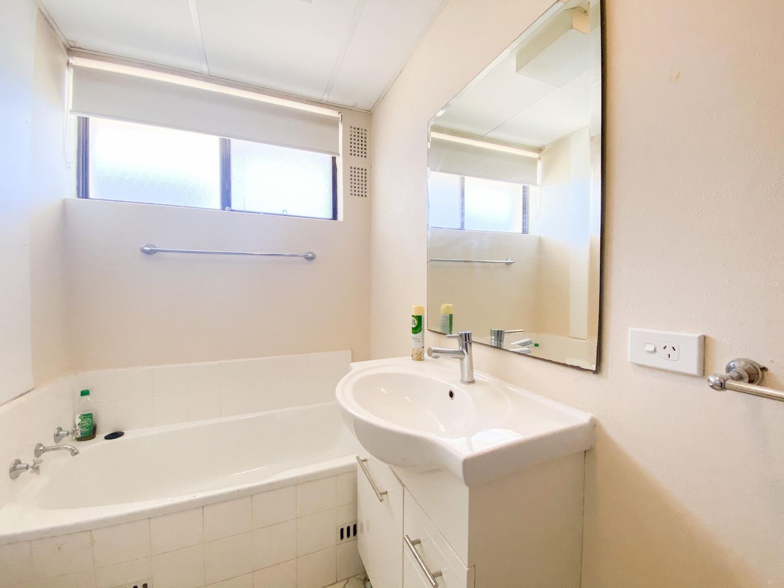 13/47 Shoal Bay Road SHOAL BAY 11