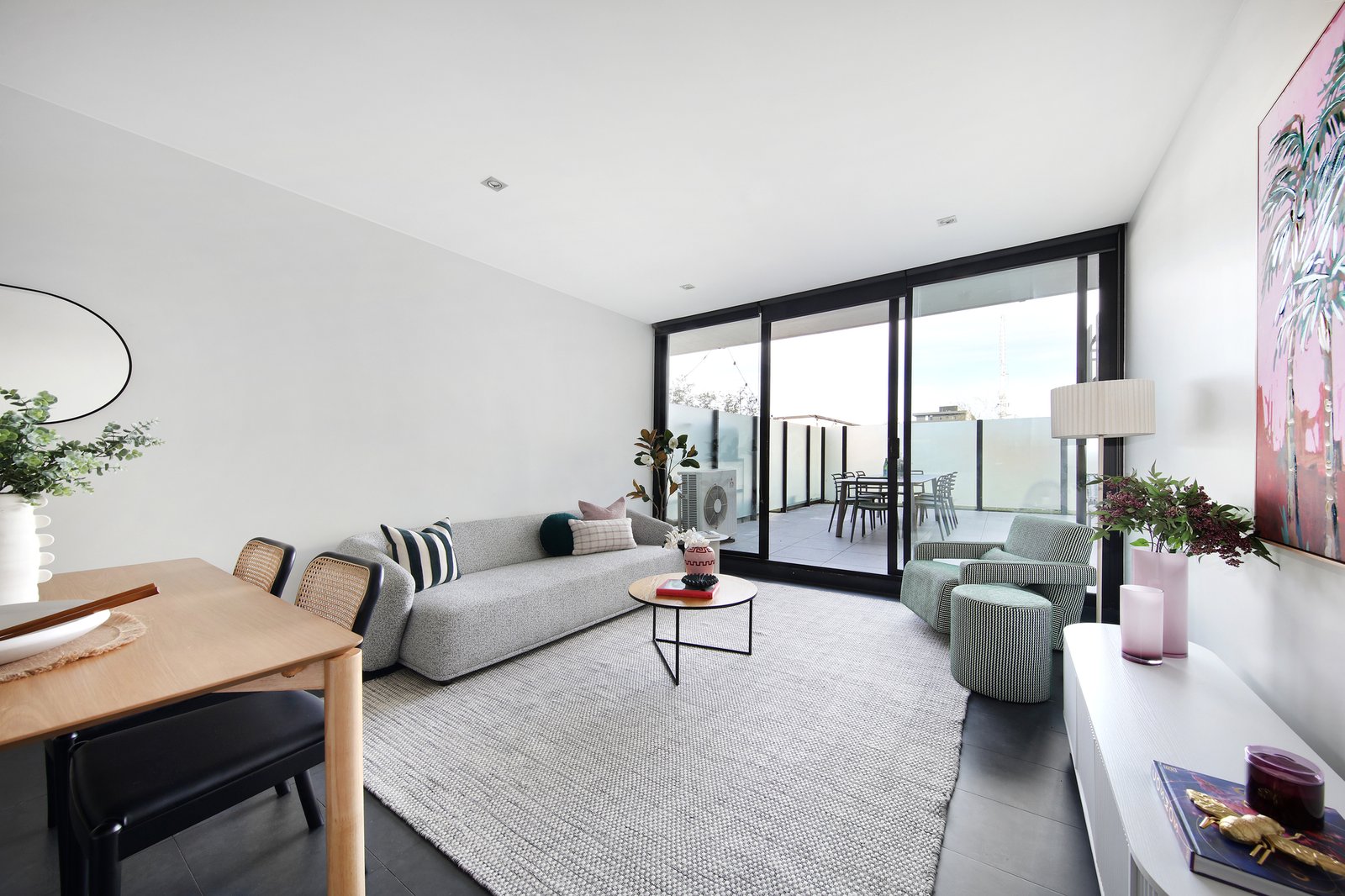 Gallery: 134/75 Graham Road