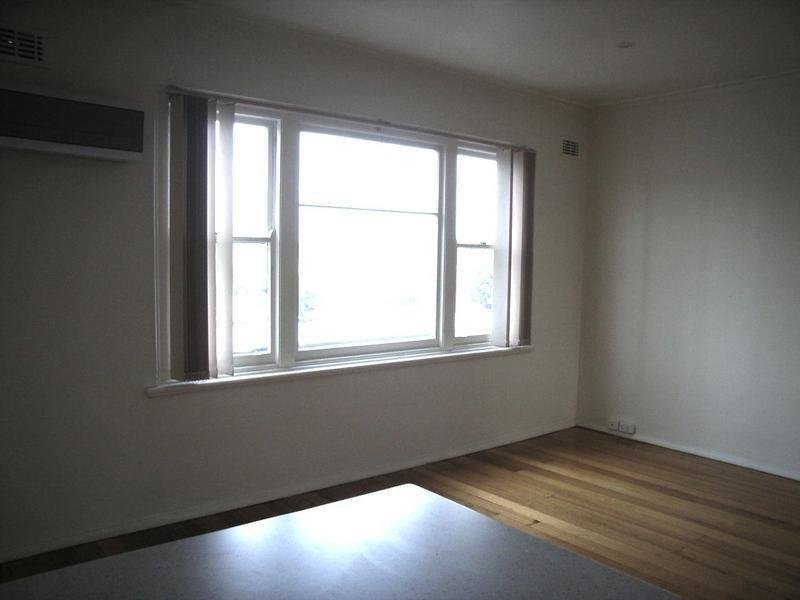 Gallery: 1/348 Williamstown Road